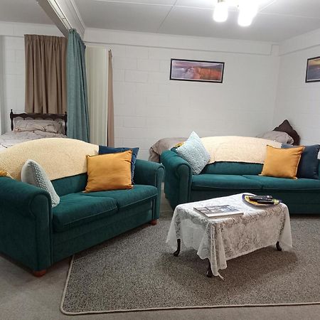 Park View 'Home Away From Home' Feilding Eksteriør bilde